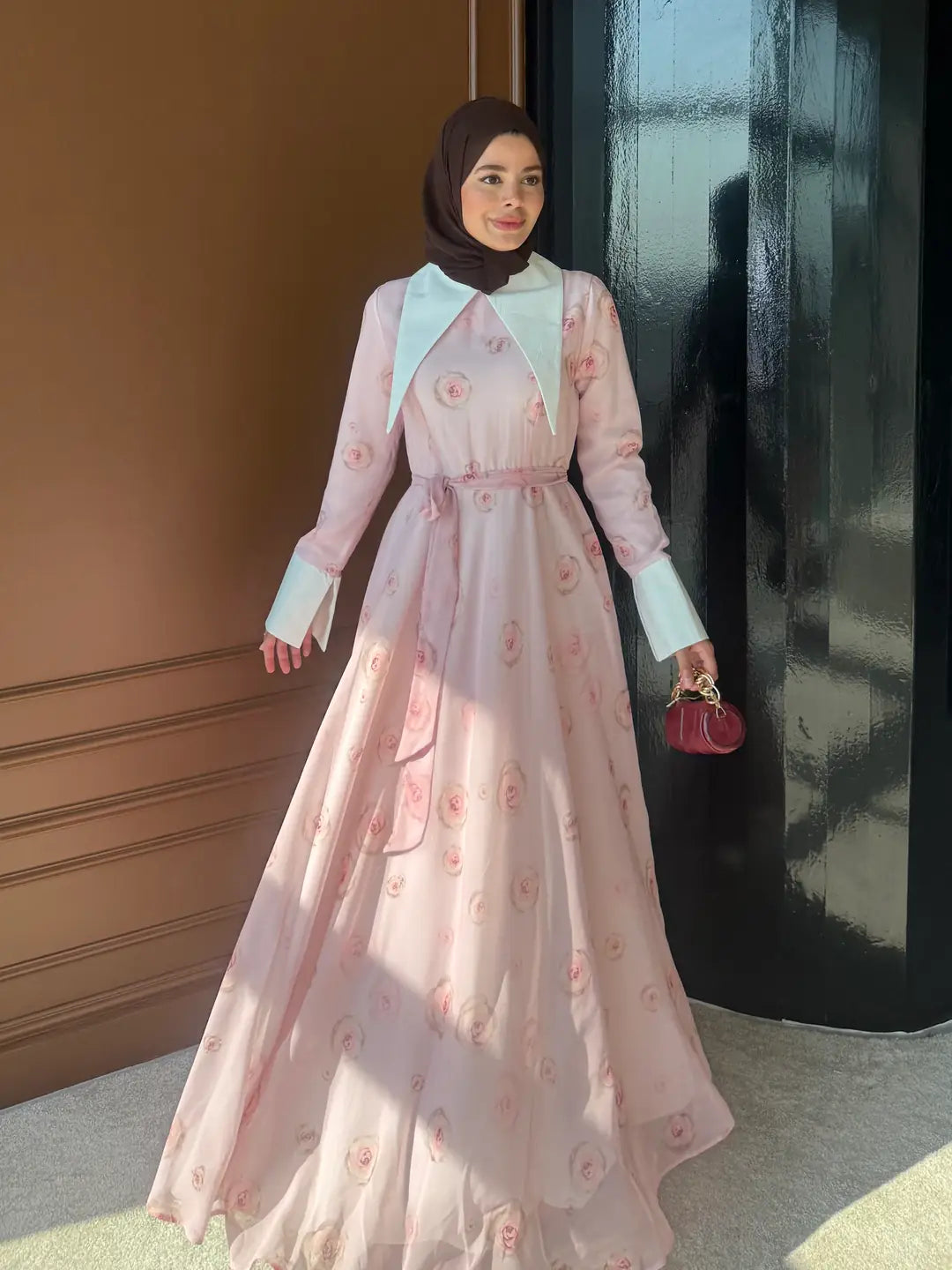 Long Sleeve Floral Maxi Dress with Contrast Collar & Tie Belt — Toz Pembe