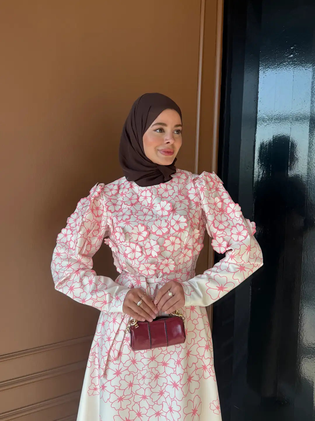 A-Line Maxi Dress with Puffed Sleeves and 3D Floral Appliques — Pembe