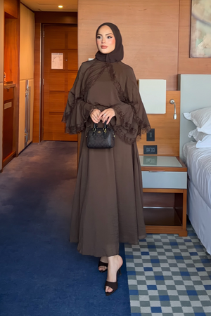 Lace-Trim Tencel Two-Piece Set with Flowing Skirt — Kahverengi