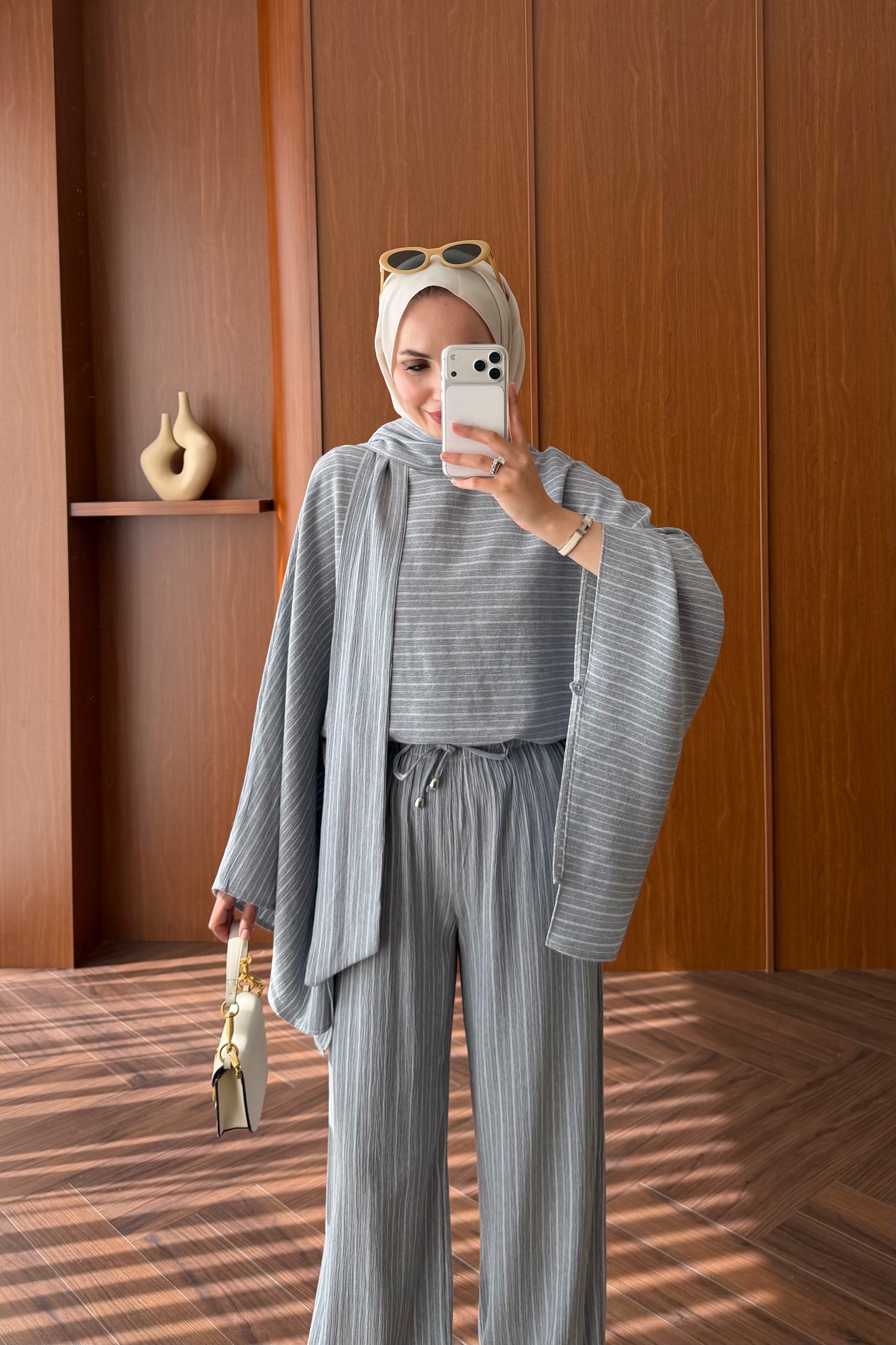 Relaxed Striped Top & Wide-Leg Trousers Set — MAVİ