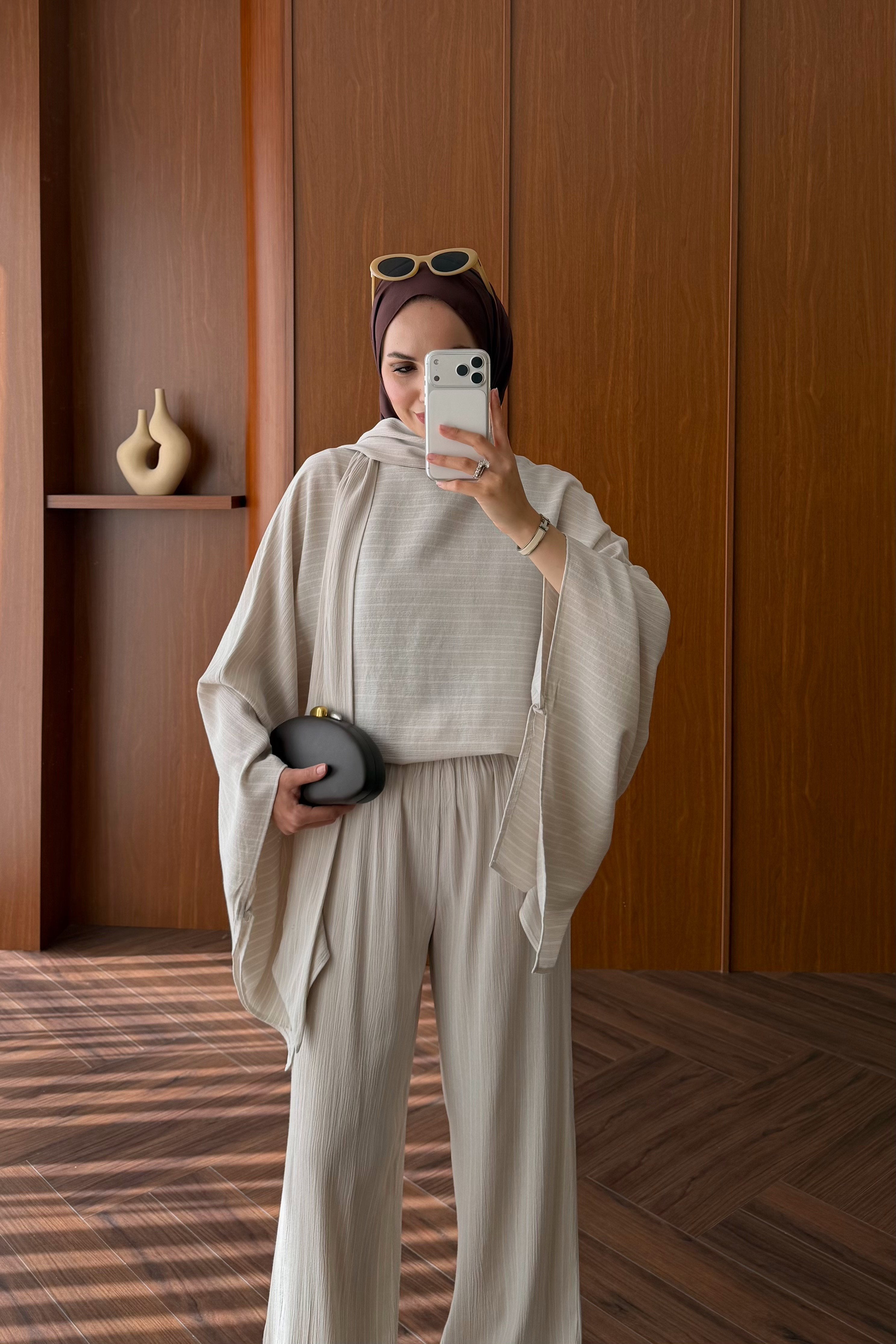 Relaxed Striped Top & Wide-Leg Trousers Set — TAŞ