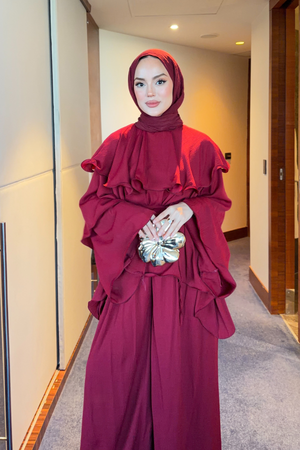 Flowing Crinkle Two-Piece Set with Wide-Leg Trousers — Bordo