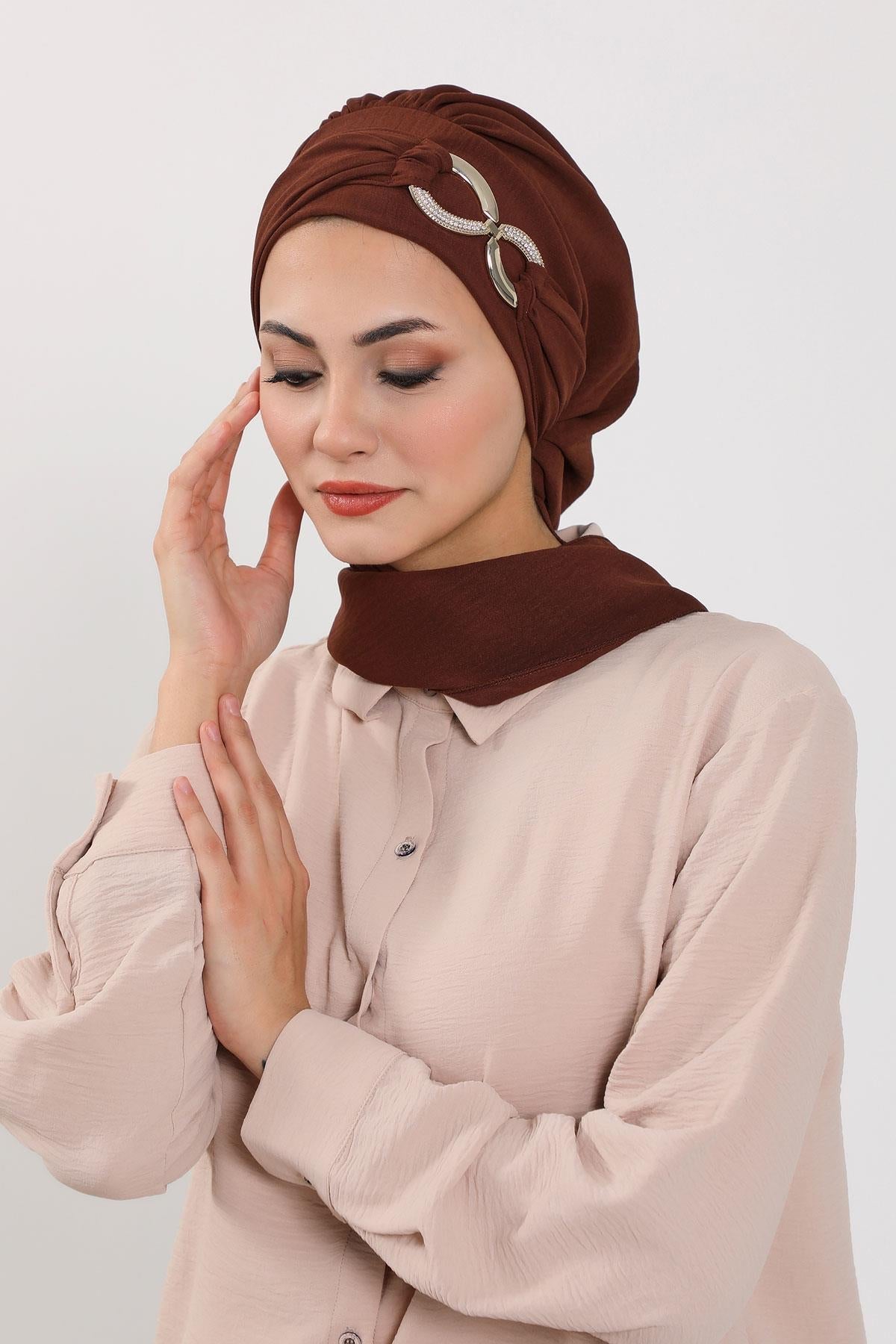 Pre-Styled Aerobin Turban with Elegant Metal Pin