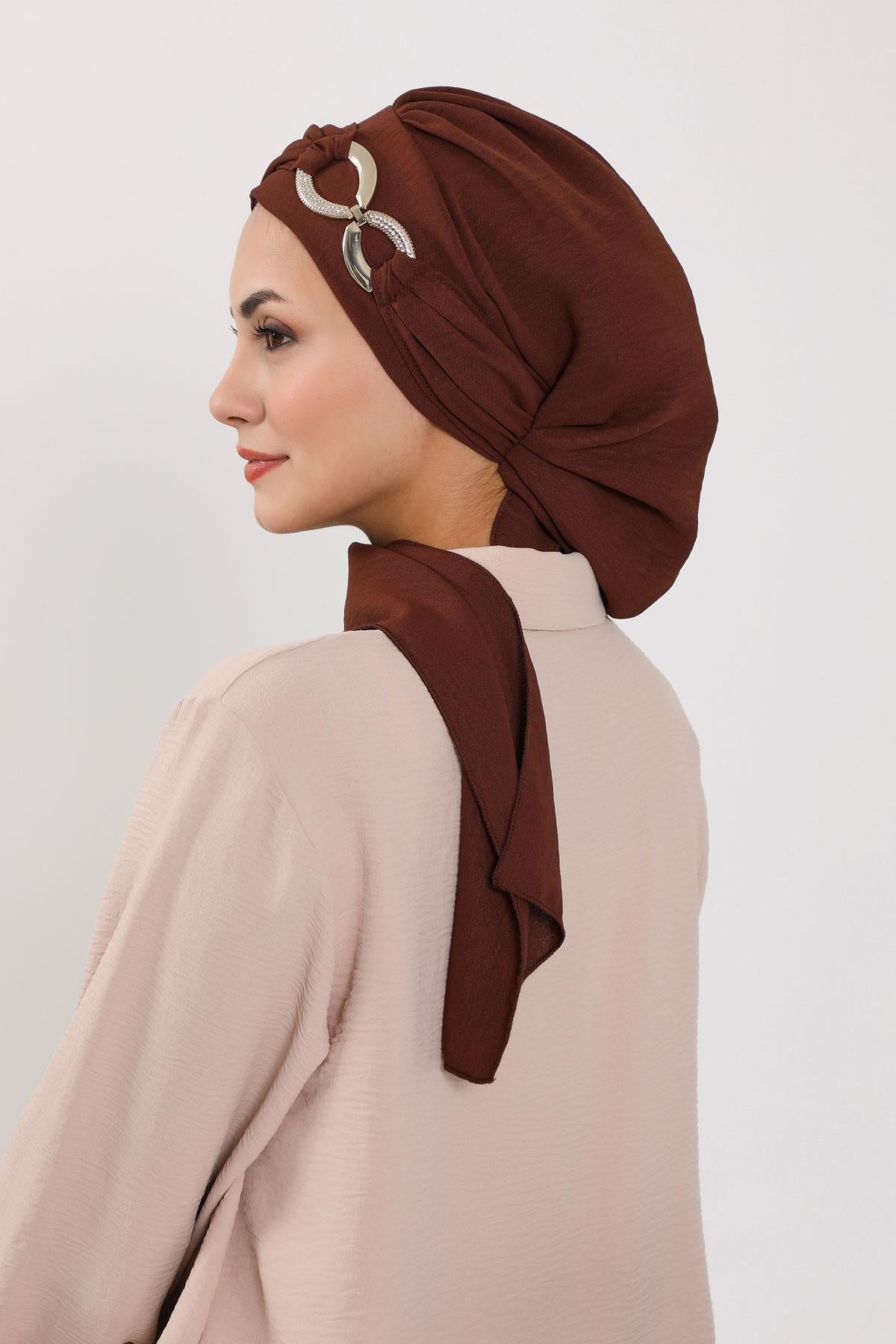 Pre-Styled Aerobin Turban with Elegant Metal Pin