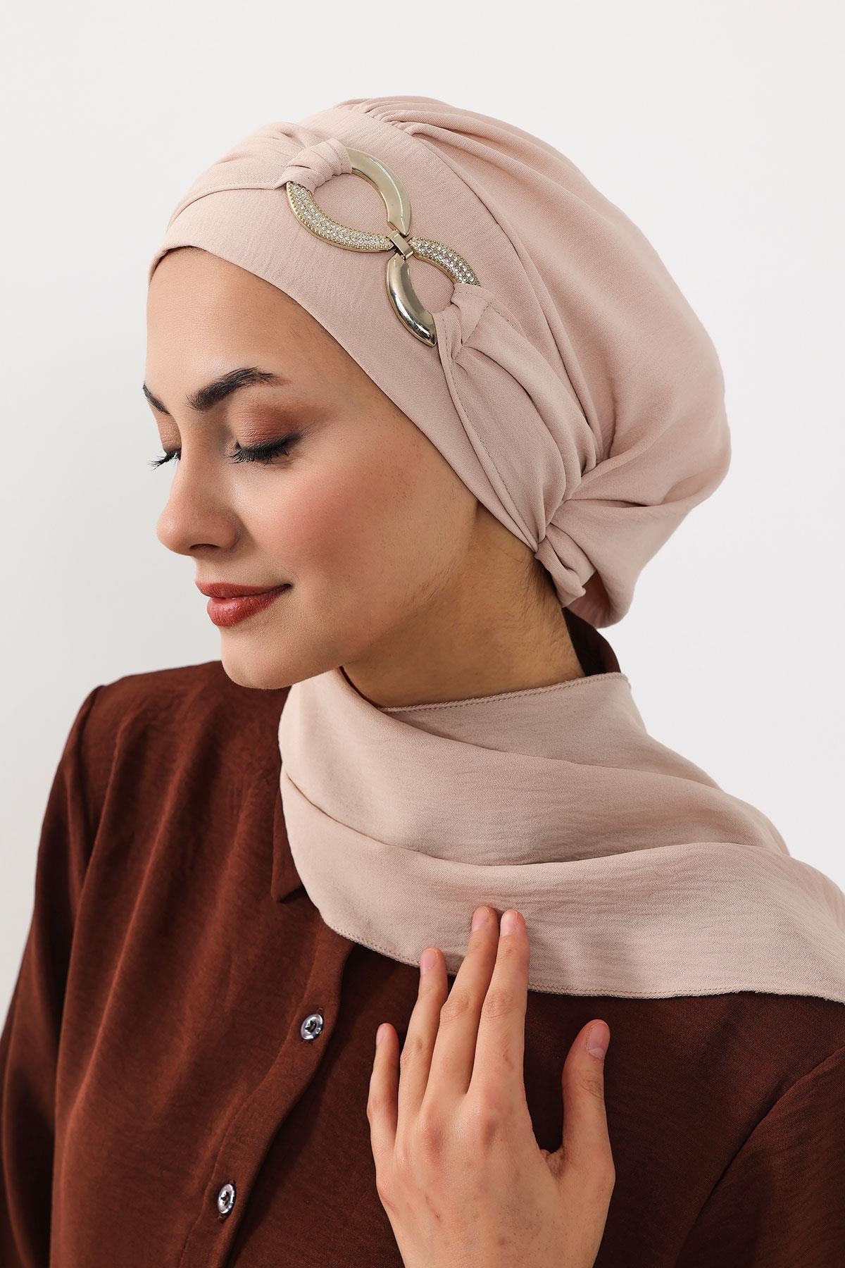 Pre-Styled Aerobin Turban with Elegant Metal Pin