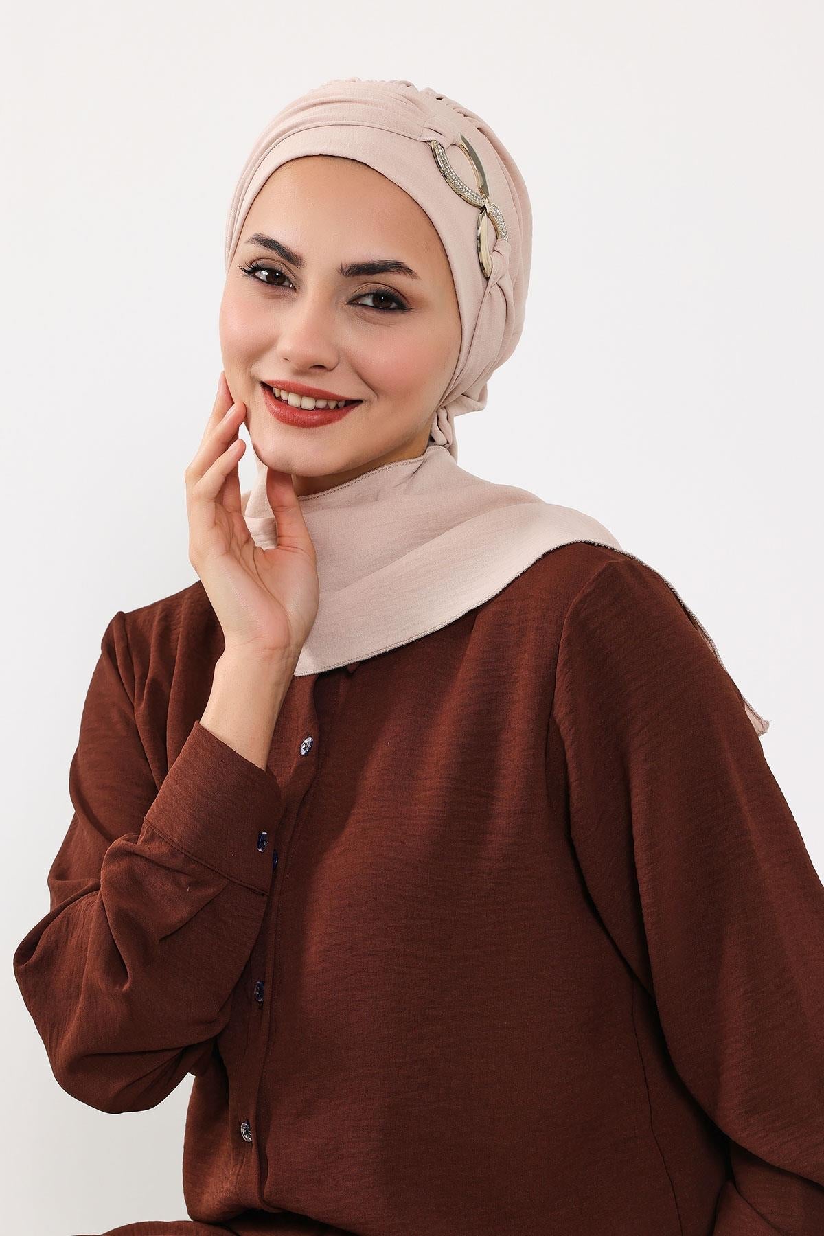 Pre-Styled Aerobin Turban with Elegant Metal Pin