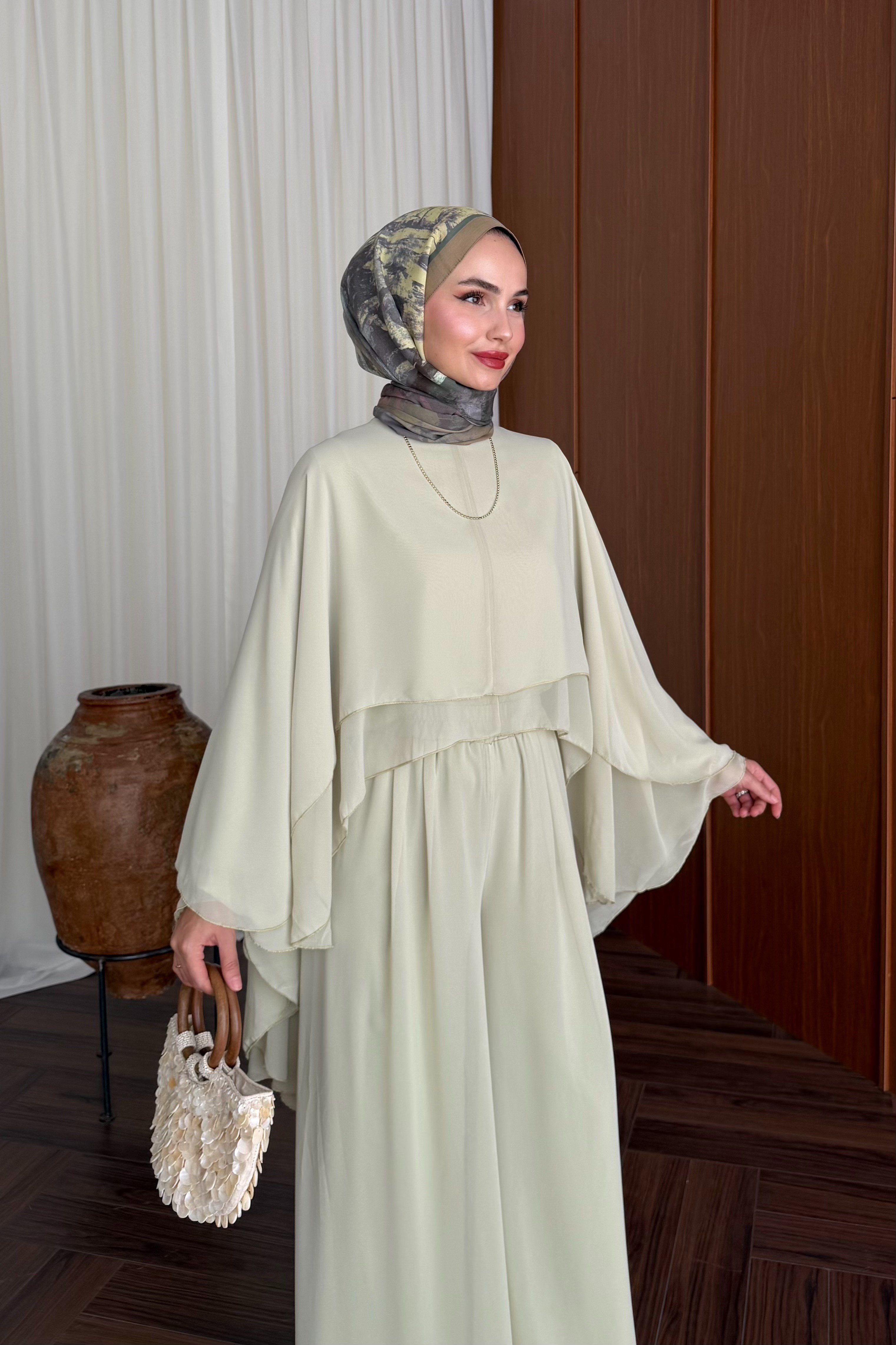 Chiffon Layered Top & Wide-Leg Pant Set — MİNT
