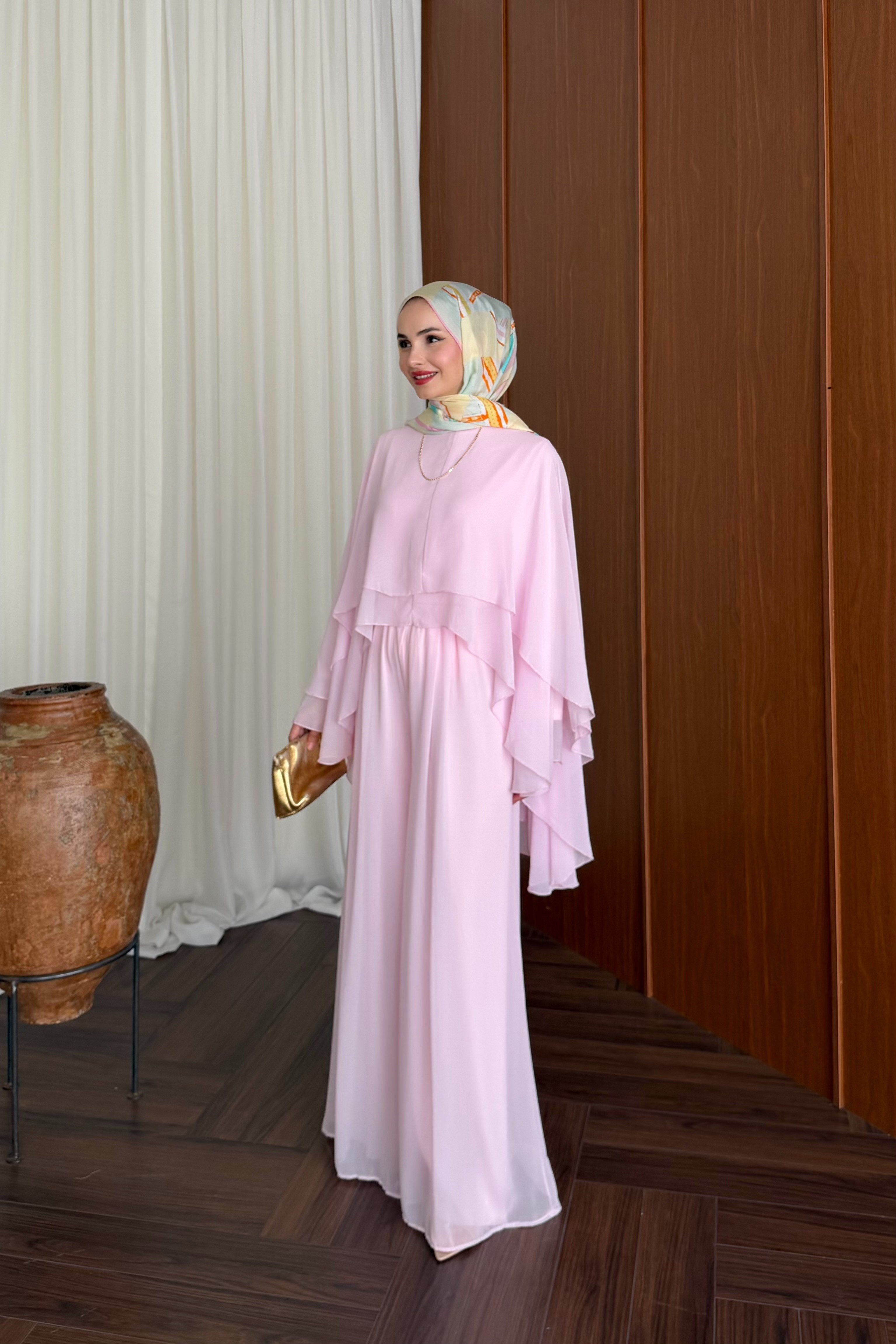 Chiffon Layered Top & Wide-Leg Pant Set — PEMBE