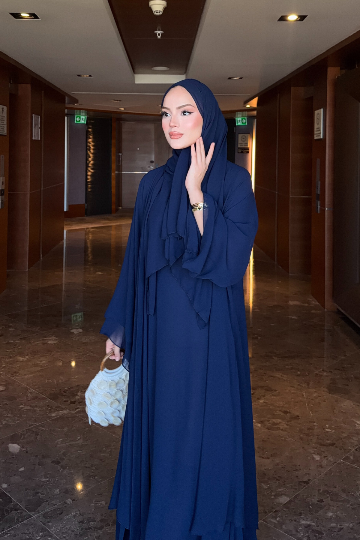Flowing Chiffon Abaya with Matching Shawl and Belt — Lacivert