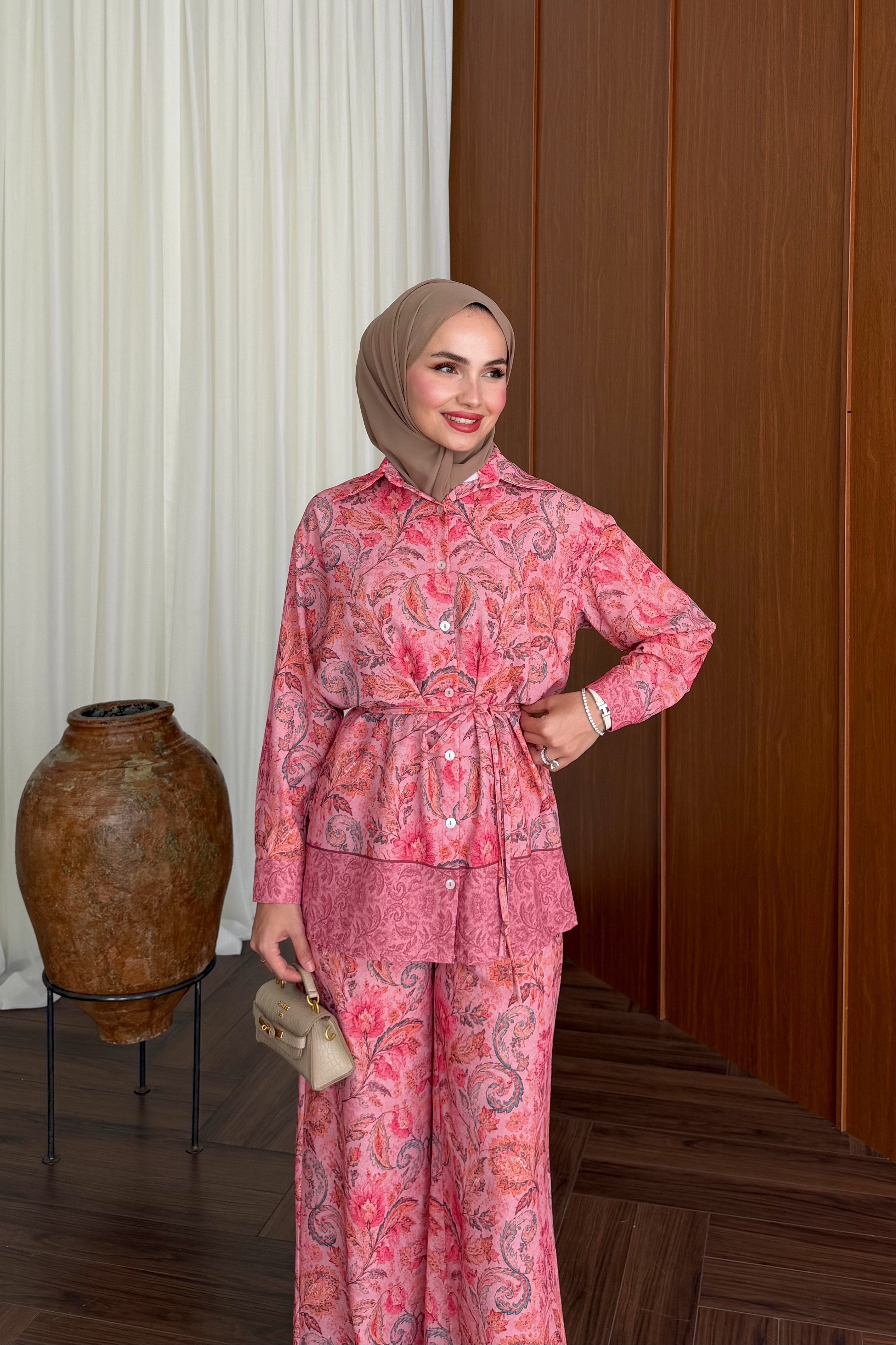 Salmon Satin Two-Piece Trouser Set with Detachable Belt