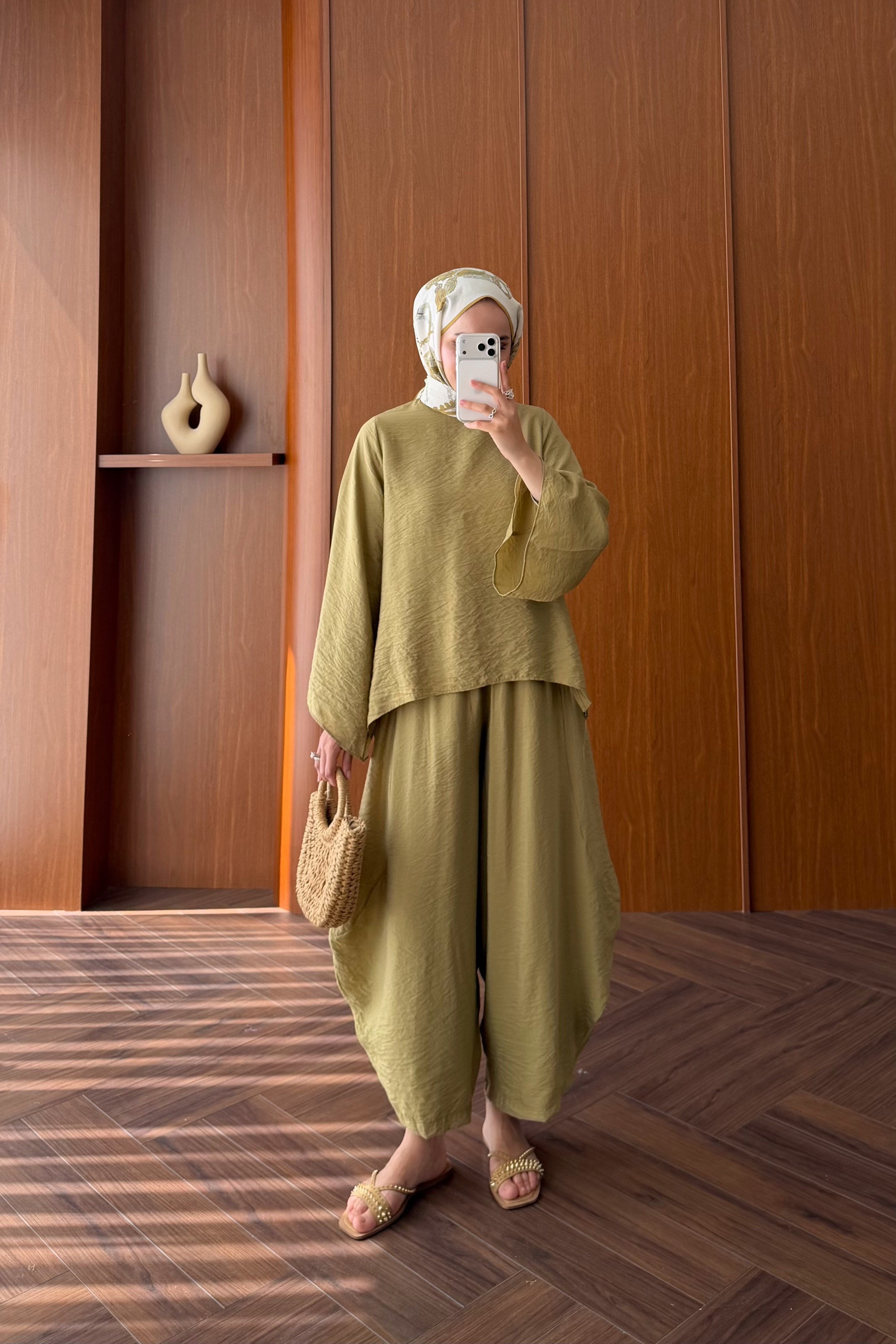 Relaxed Harem Pant Set with Wide Sleeves — HAKİ