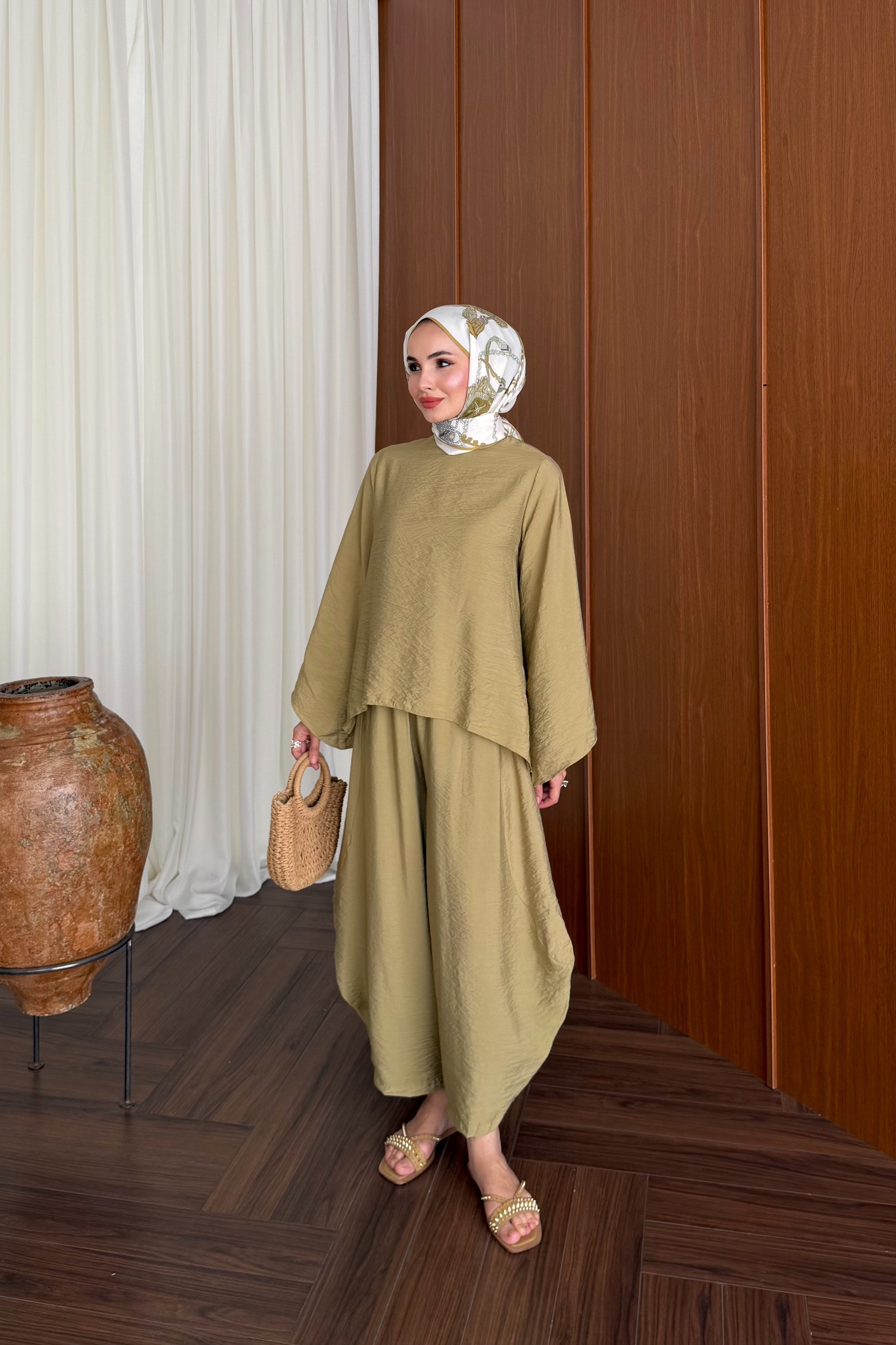 Relaxed Harem Pant Set with Wide Sleeves — HAKİ