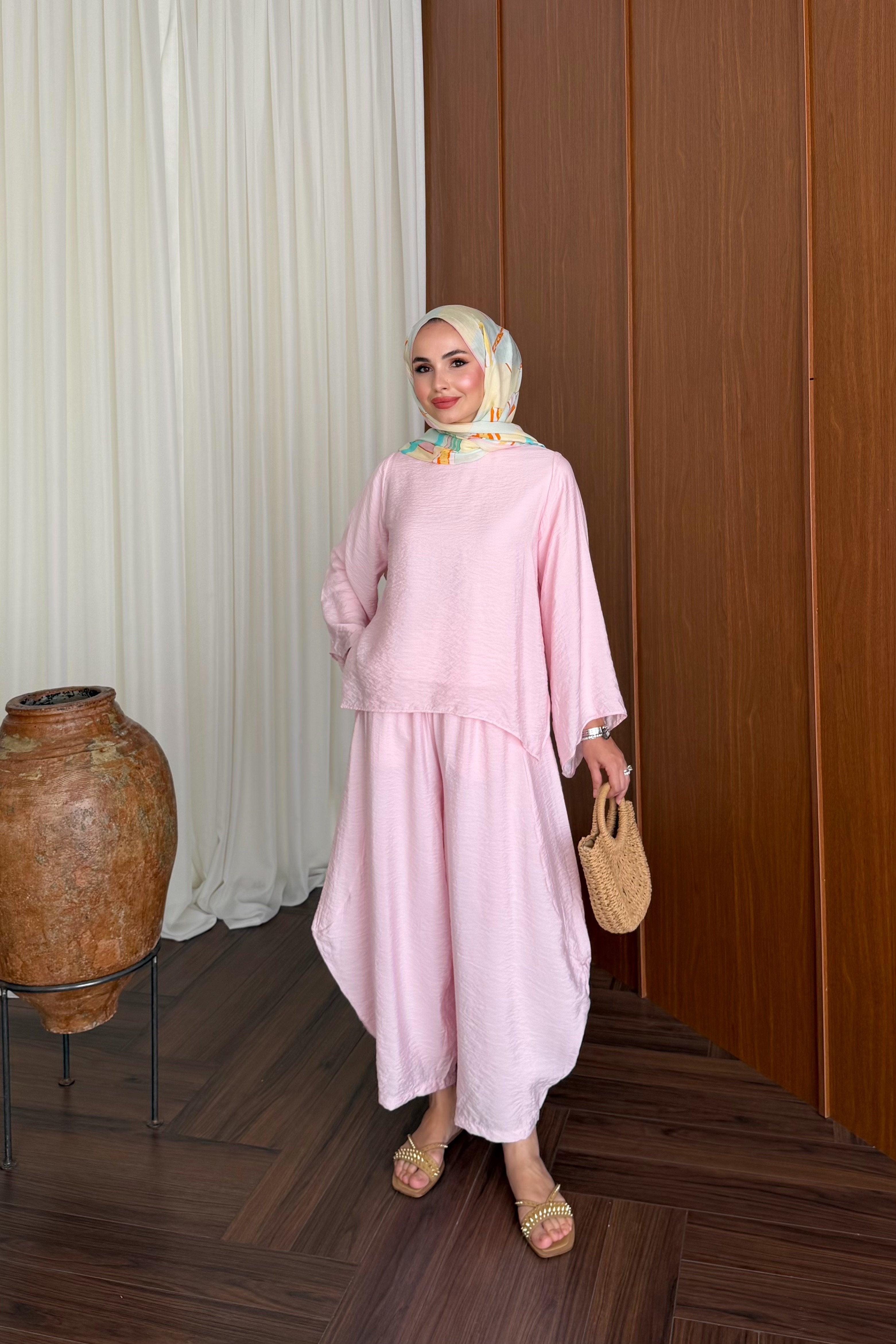 Relaxed Harem Pant Set with Wide Sleeves — PEMBE