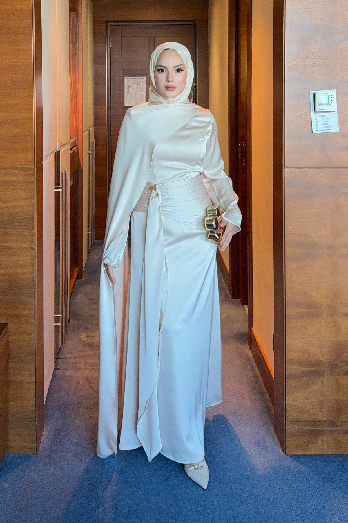 Modest Satin Maxi Dress with Drape Detail — Krem