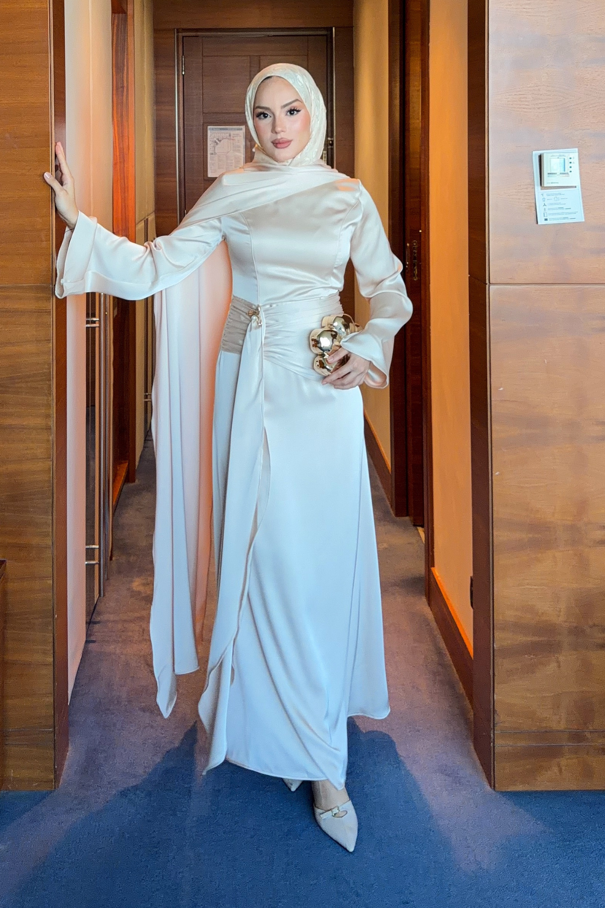 Modest Satin Maxi Dress with Drape Detail — Krem