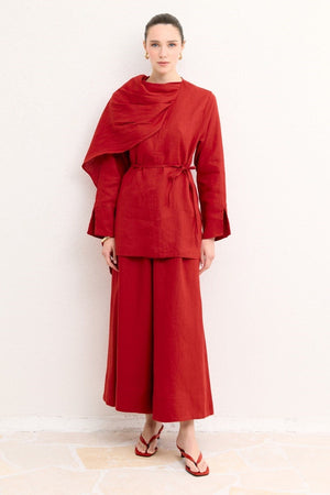 Organic Linen Shirt with Draped Shoulder Shawl — Kırmızı