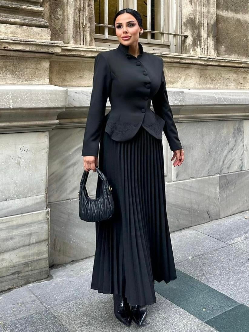 Embroidered Skirt Suit