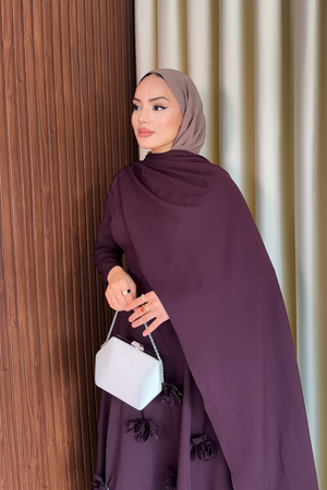 Elegant Long Sleeve Evening Dress with Detachable Roses — Murdum