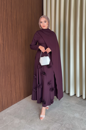 Elegant Long Sleeve Evening Dress with Detachable Roses — Murdum