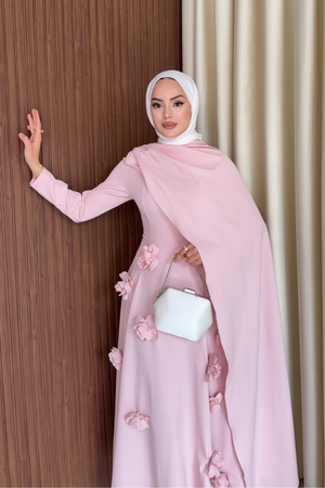 Elegant Long Sleeve Evening Dress with Detachable Roses — Pembe