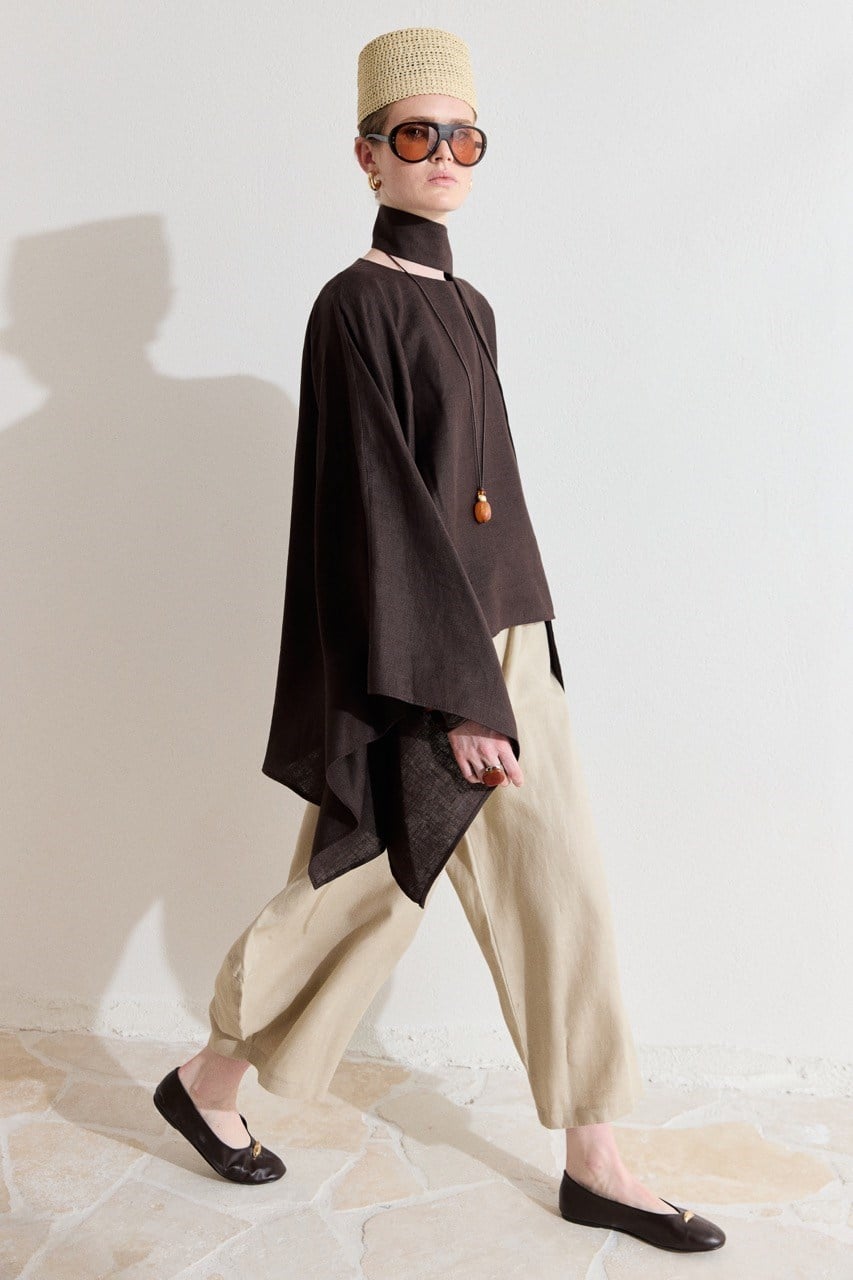 Relaxed Fit Linen Poncho Blouse with Wide Sleeves — Kahve