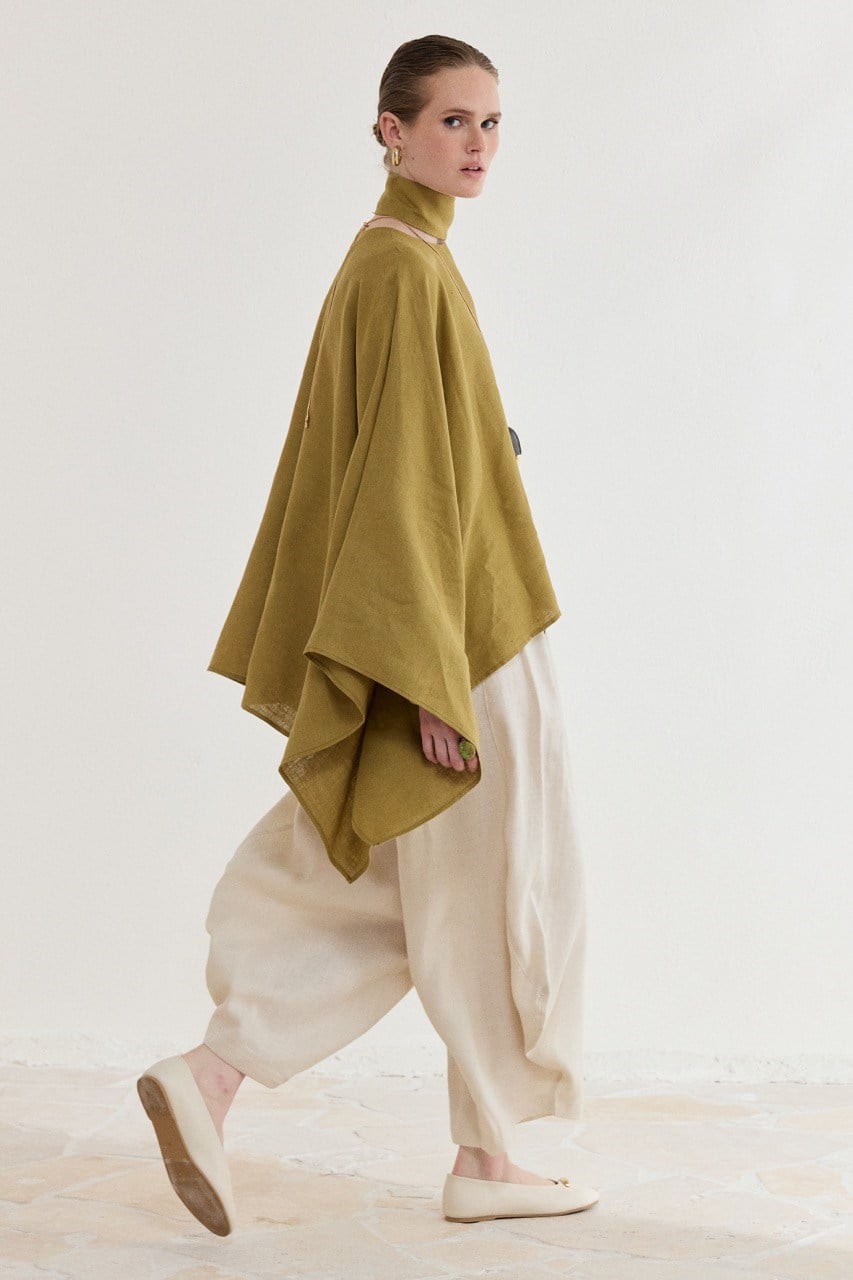 Relaxed Fit Linen Poncho Blouse with Wide Sleeves — Yağ Yeşili