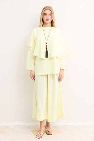 Relaxed Two-Piece Set: Cape Tunic & Wide Trousers — Sarı