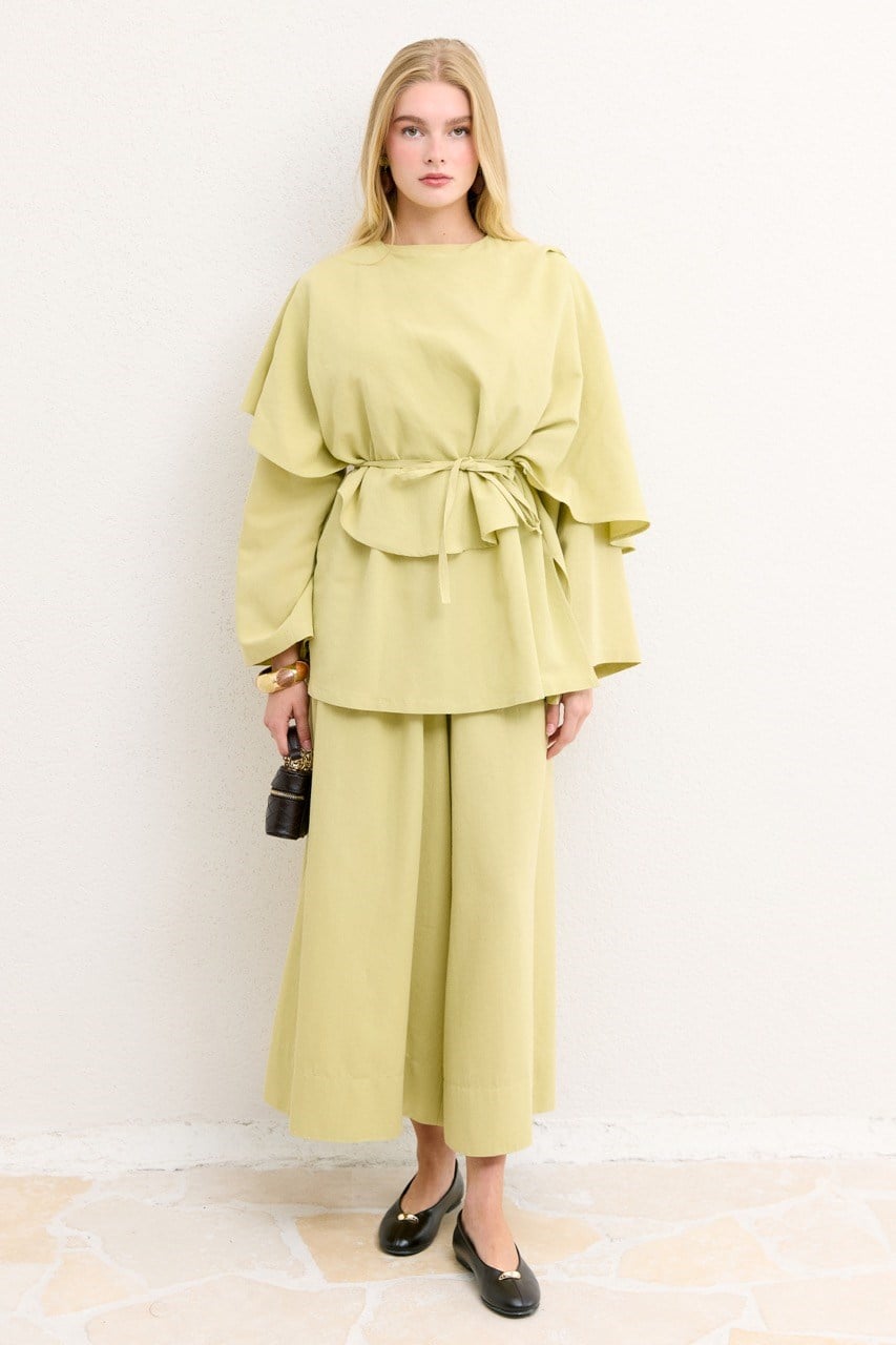 Relaxed Two-Piece Set: Cape Tunic & Wide Trousers — Yağ Yeşili