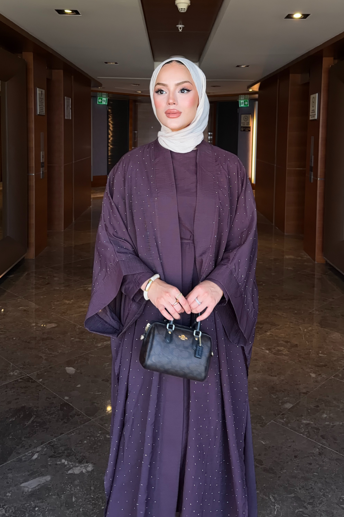 Modest Flowing Abaya Set with Subtle Embellishments — Murdum