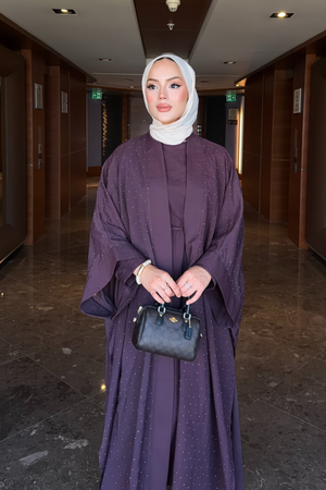 Modest Flowing Abaya Set with Subtle Embellishments — Murdum