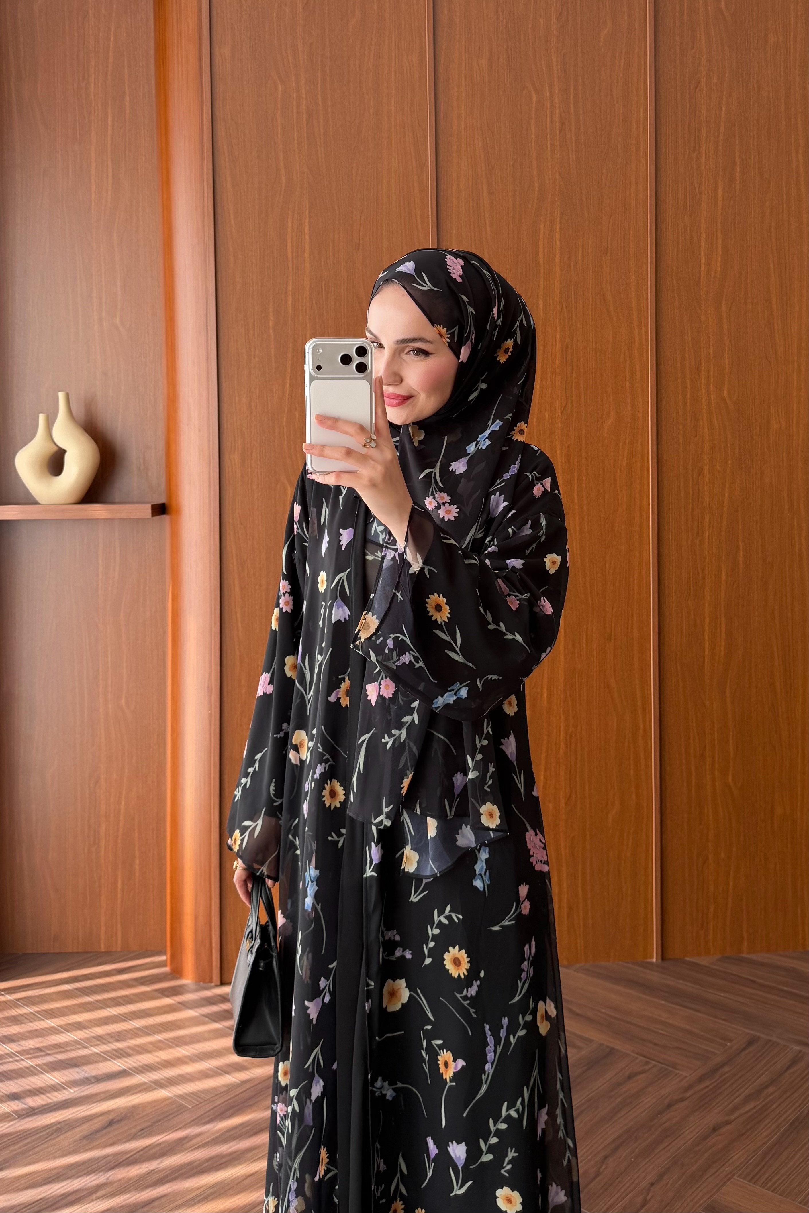 Lined Chiffon Abaya Set with Floral Pattern & Matching Shawl — SİYAH