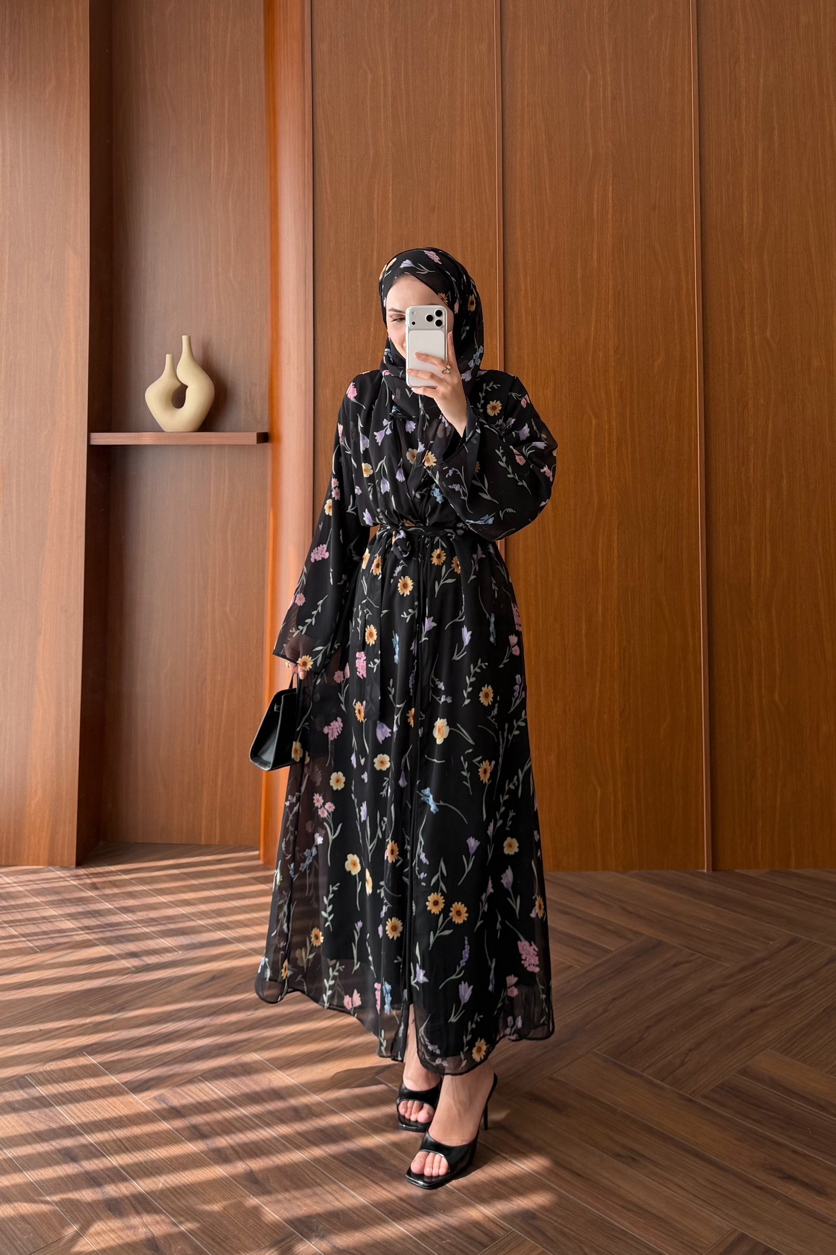 Lined Chiffon Abaya Set with Floral Pattern & Matching Shawl — SİYAH