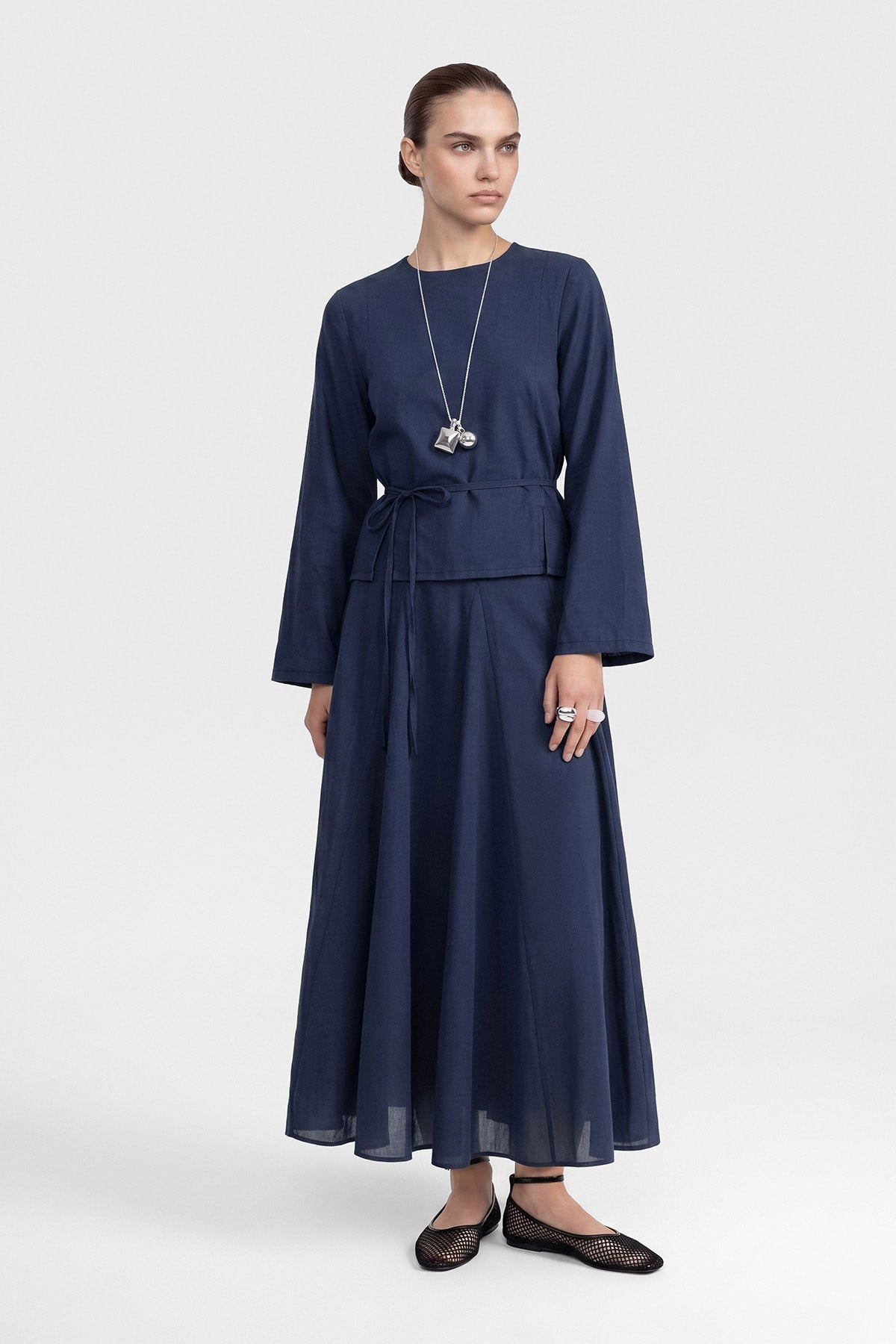 Modest Two-Piece Set with Tunic Top & Maxi Skirt — Lacivert