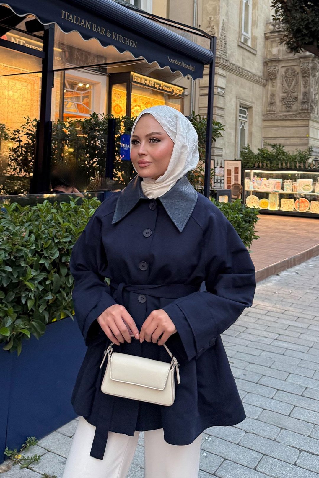 ترينش كوت بياقة جلدية وحزام – JK002