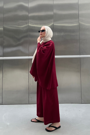 Relaxed Batwing Linen Top & Wide-Leg Trousers Set — Bordo