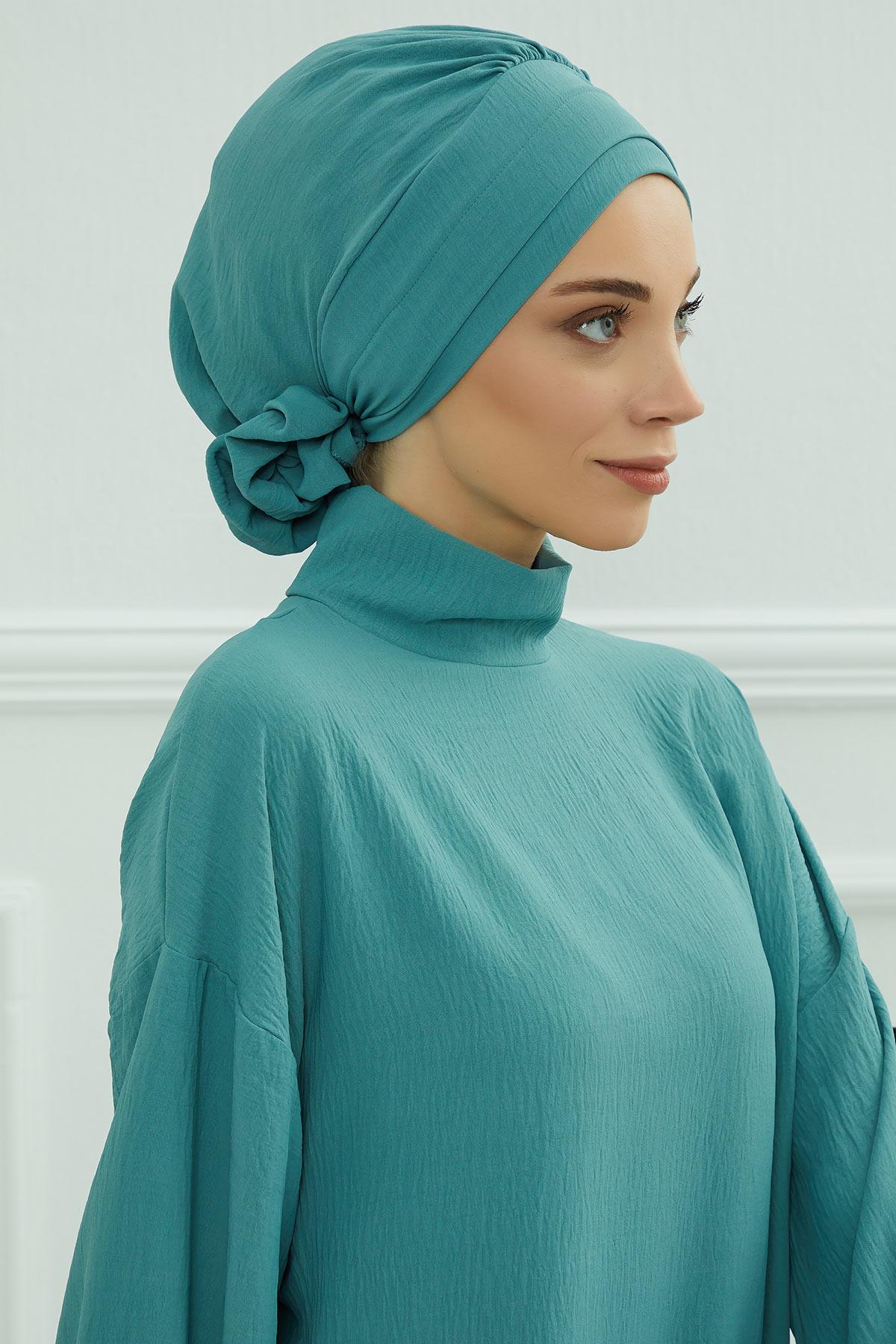 Ready-to-Wear Aerobin Turban with Rosette Detail