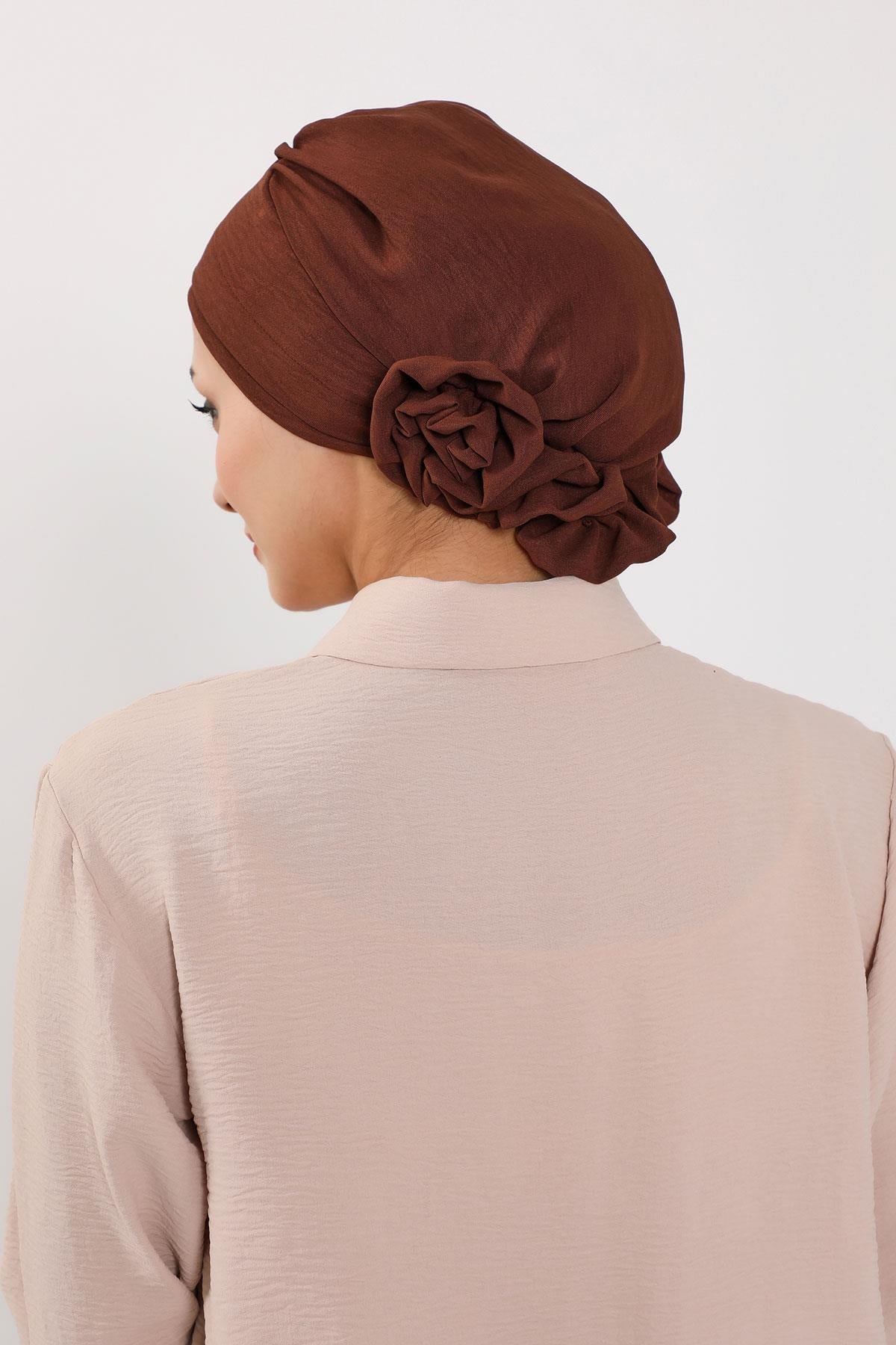 Ready-to-Wear Aerobin Turban with Rosette Detail