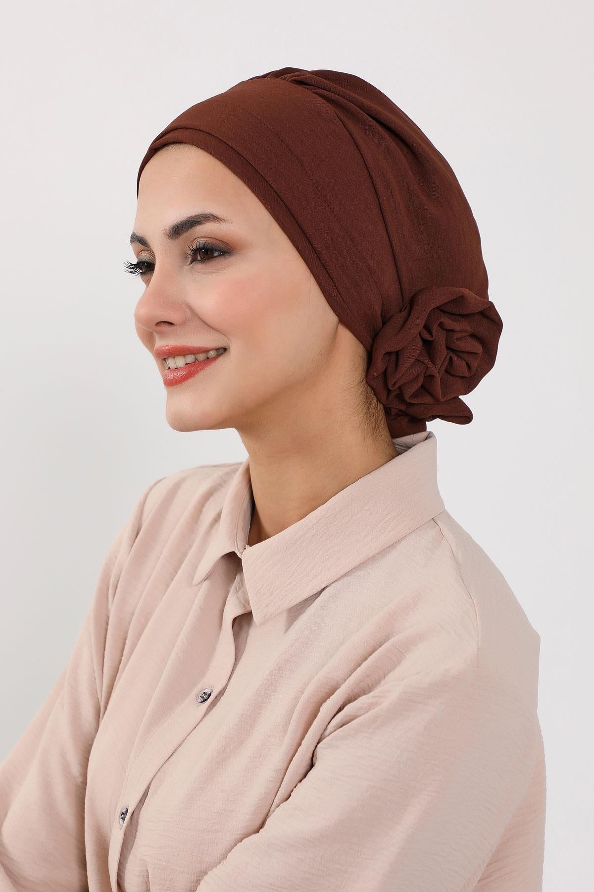 Ready-to-Wear Aerobin Turban with Rosette Detail