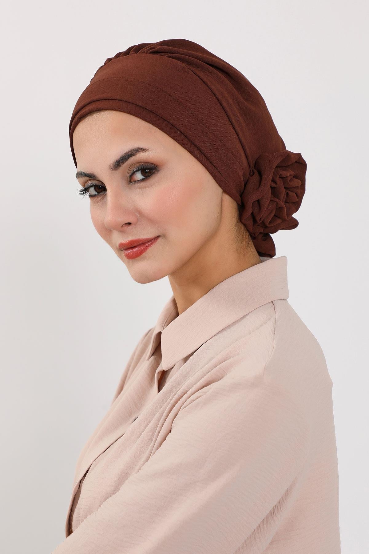 Ready-to-Wear Aerobin Turban with Rosette Detail