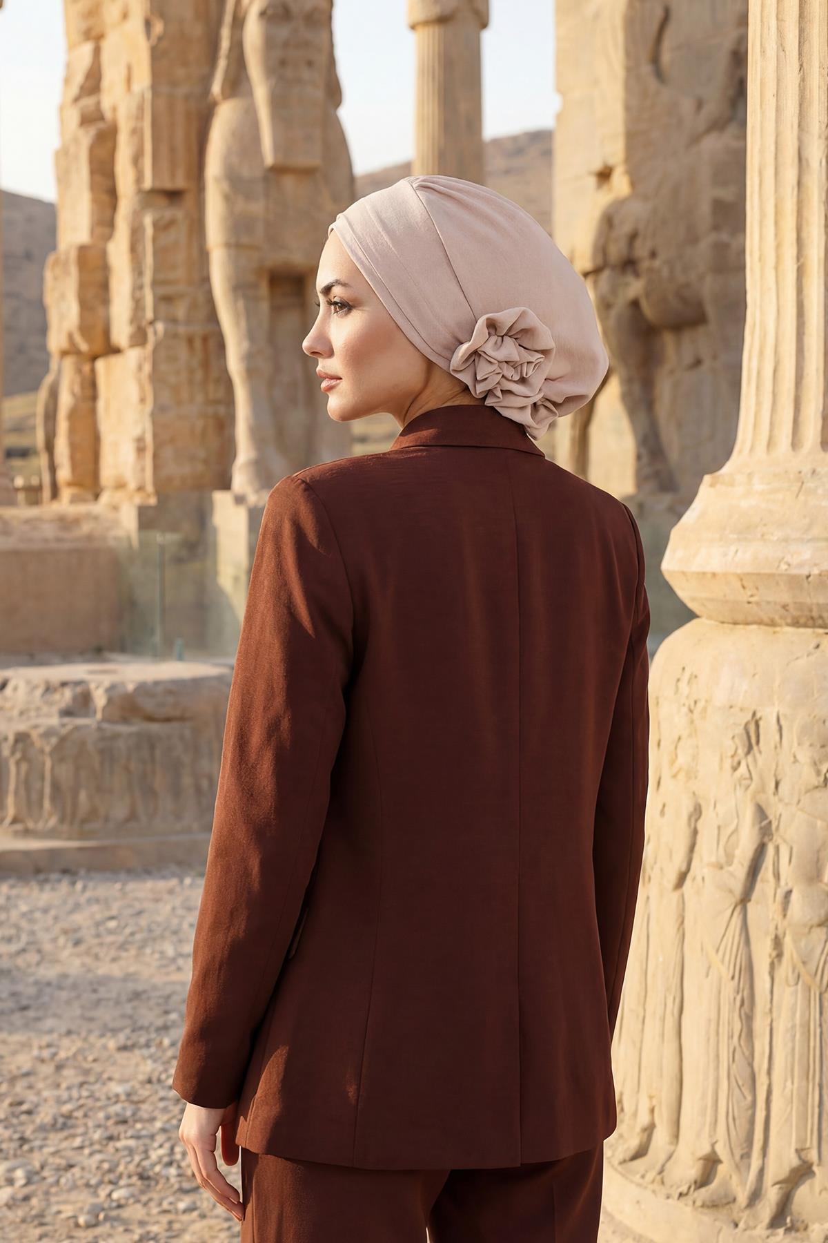 Ready-to-Wear Aerobin Turban with Rosette Detail