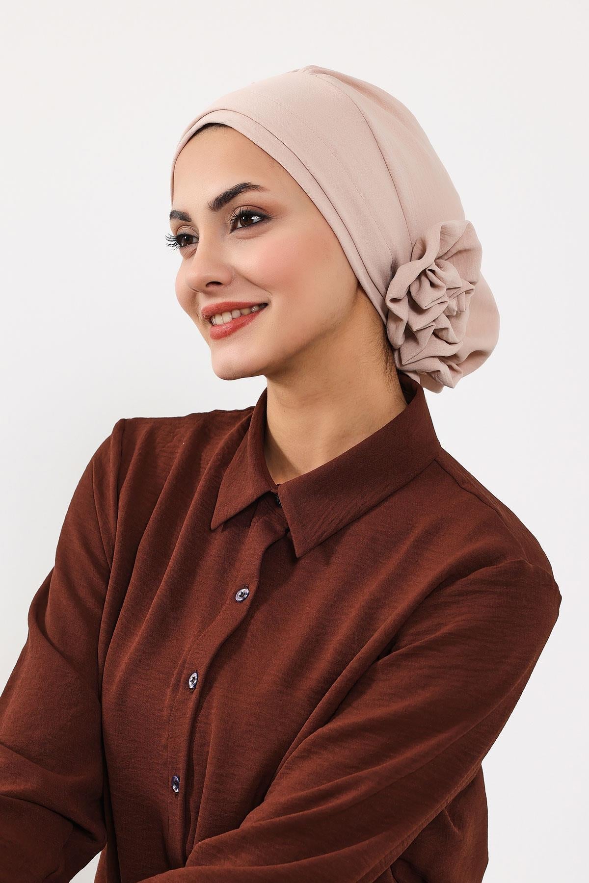 Ready-to-Wear Aerobin Turban with Rosette Detail