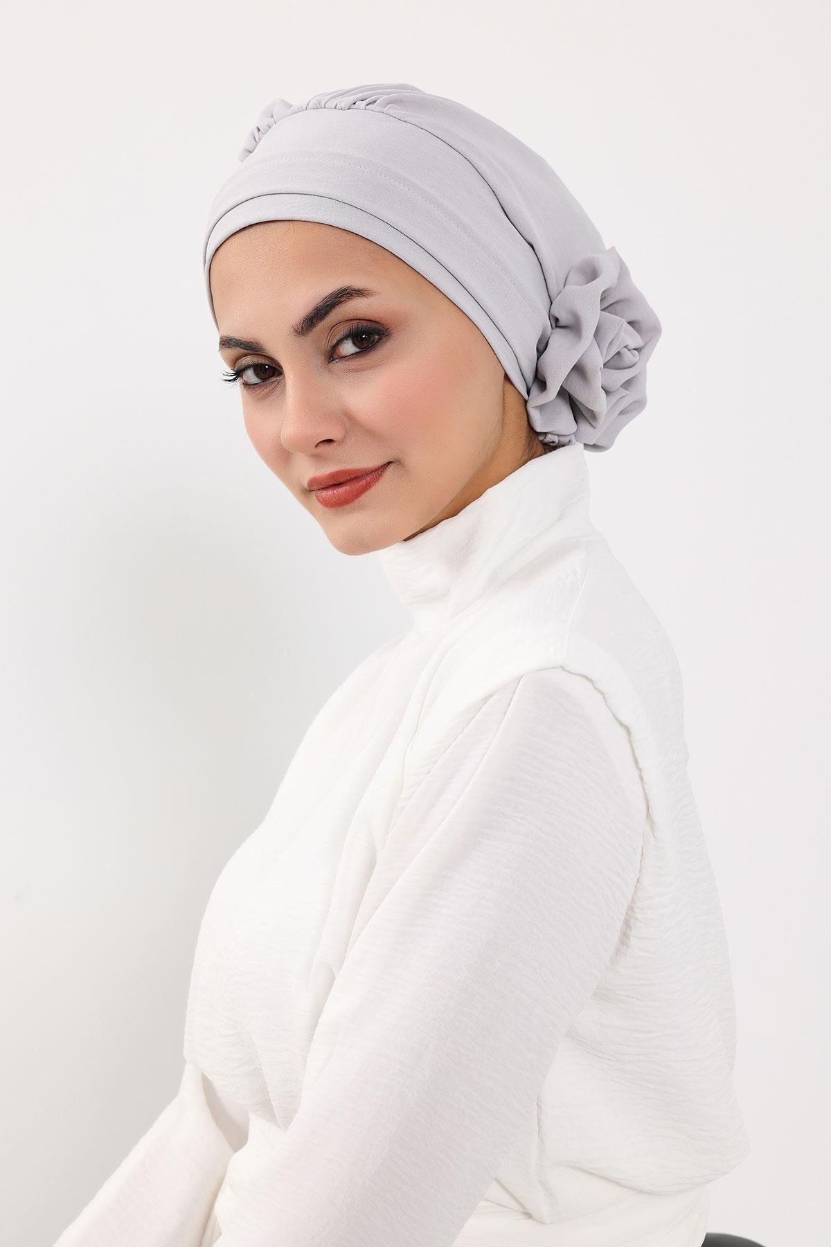 Ready-to-Wear Aerobin Turban with Rosette Detail